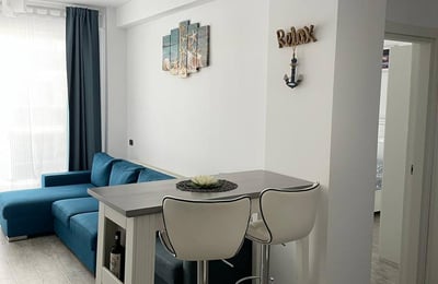 Location d’appartements confortables de deux pièces avec vue sur la mer, 55 m², Mamaia Nord, Constanța, Roumanie