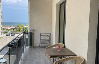 Location d’appartements confortables de deux pièces avec vue sur la mer, 55 m², Mamaia Nord, Constanța, Roumanie