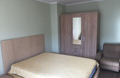 Аренда светлой и тёплой трёхкомнатной квартиры, 70 м², район Славейков, Бургас, Болгария