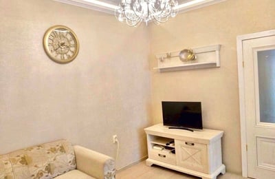 Rent of a 3-room apartment in the city center, Varna, Bulgaria