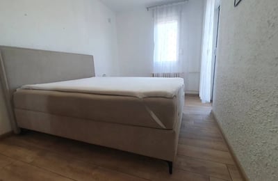 Rent of a fully renovated, furnished three-room apartment, 56 m², New Belgrade, Belgrade, Serbia
