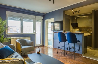 Аренда современной двухкомнатной квартиры рядом с парком Ташмайдан, 43 м², Белград, Сербия