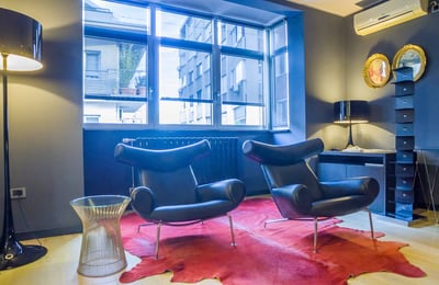 Location d’un appartement spacieux et élégant de trois pièces en centre-ville, 105 m², Belgrade, Serbie