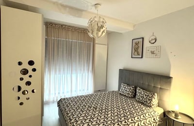 Alquiler de excelente apartamento de dos habitaciones cerca del centro de la ciudad, Bucarest, Rumanía