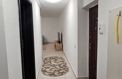 Alquiler de apartamento acogedor de tres habitaciones, Sector 6, Bucarest, Rumanía