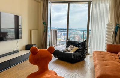 Rent of a bright four-room apartment in the premium BW Verde residential complex, 105 m², Belgrade, Serbia