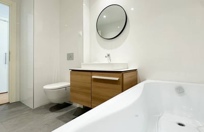 Rent of a bright four-room apartment in the premium BW Verde residential complex, 105 m², Belgrade, Serbia