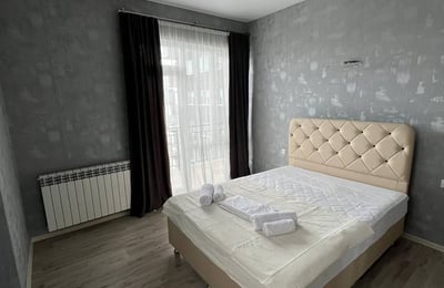 Location d’un appartement lumineux, 90 m², Batoumi, Géorgie