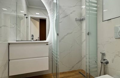 Rent of a bright two-room apartment in the city center, 60 m², Varna, Bulgaria