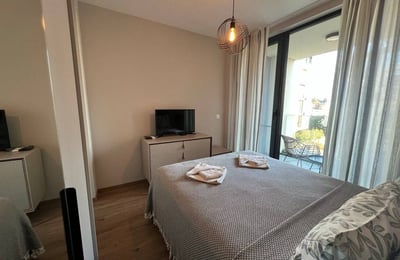 Аренда уютной меблированной двухкомнатной квартиры, 60 м², Варна, Болгария