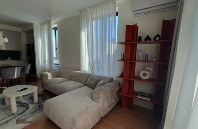 Alquiler de apartamento luminoso de tres habitaciones en el complejo residencial premium BW Quartet 2, 83 m², Belgrado, Serbia