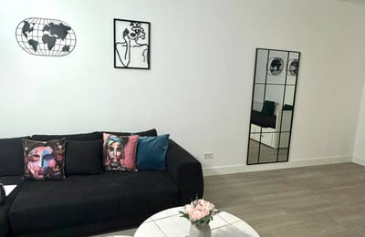 Alquiler de apartamento moderno de dos habitaciones, Sector 6, cerca del centro de la ciudad, Bucarest, Rumanía