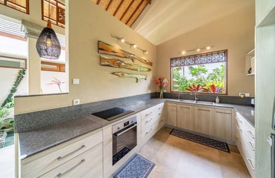 Rent of a spacious family villa with a pool, Penestanan, Ubud, Bali