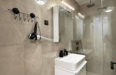 Alquiler de un estudio luminoso en un complejo residencial premium, 36 m², Belgrado, Dorćol, Serbia