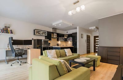 Miete einer Zweizimmerwohnung mit großer Terrasse, 54 m², Breslau, Fabryczna, Polend