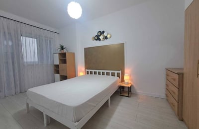 Аренда меблированной двухкомнатной квартиры, 45 м², Бухарест, сектор 4, Румыния