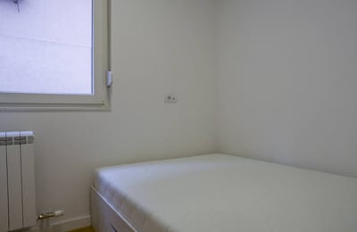 Miete einer hellen Zweizimmerwohnung, 38 m², Belgrad, Serbien