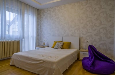 Location d’un appartement spacieux de deux pièces, 62 m², Belgrade, Vračar, Serbie