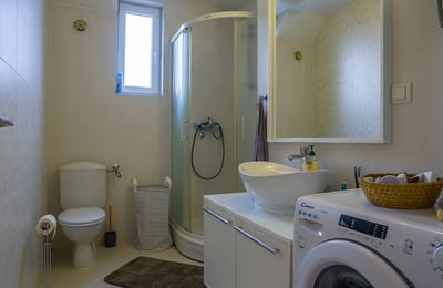 Location d’un appartement spacieux de deux pièces, 62 m², Belgrade, Vračar, Serbie
