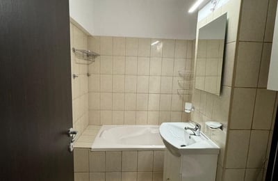 Location d’appartements confortables de deux pièces, 54 m², Constanța, Tomis 2, Roumanie