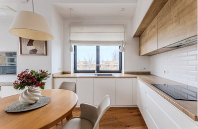 Rent of a stylish three-room apartment, 60 m², Warsaw, Saska Kępa, Poland