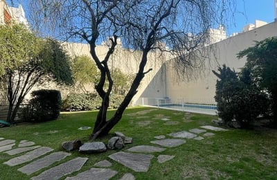 Rent of a bright two-room apartment, Buenos Aires, Palermo, Argentina