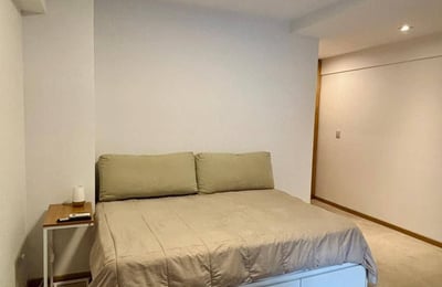 Alquiler de un estudio con patio, 50 m², Buenos Aires, Belgrano, Argentina
