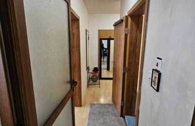 Alquiler de un apartamento de dos habitaciones cerca del mar, Burgas, Sarafovo, Bulgaria