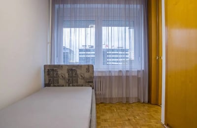 Rent of a comfortable three-room apartment, 70 m², Belgrade, New Belgrade, Serbia