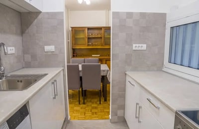 Rent of a comfortable three-room apartment, 70 m², Belgrade, New Belgrade, Serbia