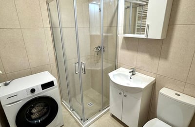 Alquiler de un apartamento moderno, Bucarest, Sector 6, Chiajna, Rumanía