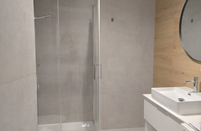 Miete eines modernen Studios, 28 m², Krakau, Zabłocie, Polen