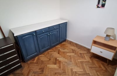 Alquiler de un apartamento amueblado de tres habitaciones, Buenos Aires, Monserrat, Argentina