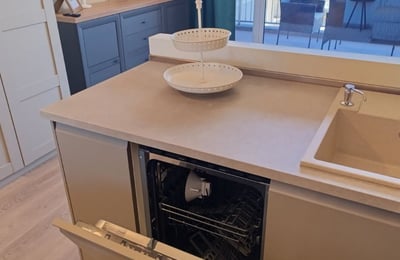 Alquiler de un estudio luminoso y acogedor, Varna, distrito Briz, Bulgaria