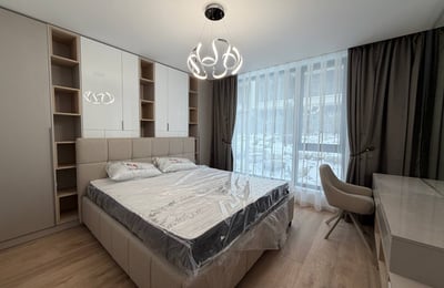 Rent of a stylish three-room apartment by the sea, 100 m², Varna, St. Constantine and Helena, Bulgaria