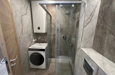 Rent of a stylish three-room apartment by the sea, 100 m², Varna, St. Constantine and Helena, Bulgaria