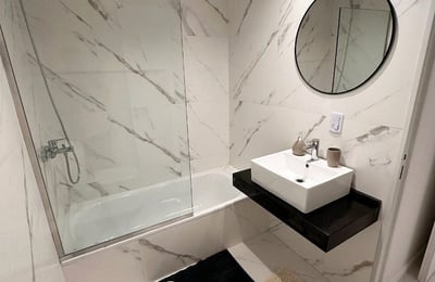 Rent of a bright and modern two-room apartment with a balcony, Buenos Aires, Puerto Madero, Argentina