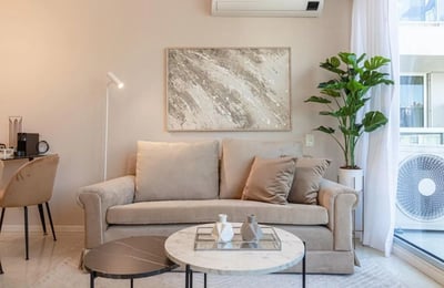 Rent of a modern and spacious three-room apartment with a balcony, 82 m², Buenos Aires, Recoleta, Argentina