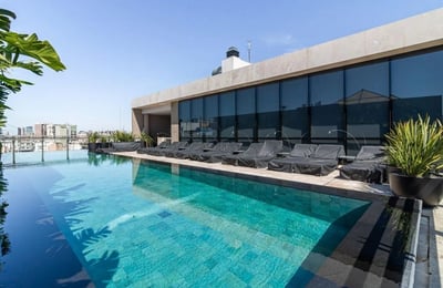 Rent of a modern and spacious three-room apartment with a balcony, 82 m², Buenos Aires, Recoleta, Argentina