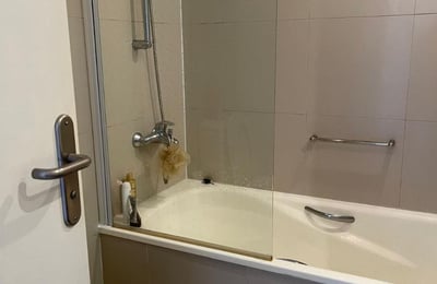 Alquiler de un apartamento luminoso de tres habitaciones con vista panorámica, Buenos Aires, Puerto Madero, Argentina