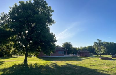 Rent of a house on a farm with a pool near Buenos Aires, Argentina