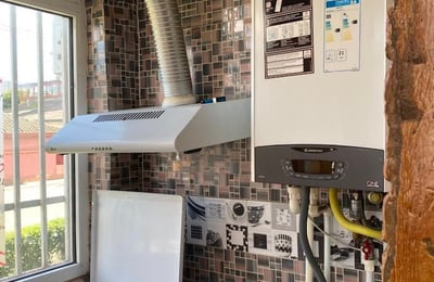 Location d’appartements confortables de deux pièces, 60 m², Constanța, Tomis 3, Roumanie