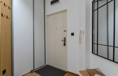 Rent of a cozy two-room apartment, 40 m², Belgrade, Voždovac, Serbia