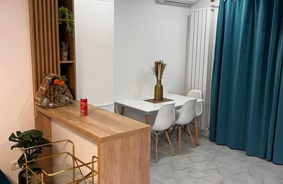 Miete komfortabler Zweizimmer-Apartments mit 50 m² in Tomis Plus, Constanța, Rumänien