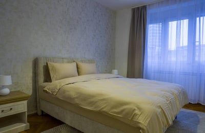 Аренда просторной двухкомнатной квартиры 62 м² в самом центре города, Белград, Сербия