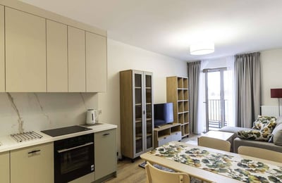 Location d’un appartement lumineux de deux pièces, 41 m², Sczepin, Wrocław, Pologne