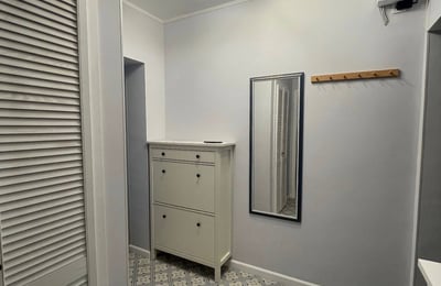 Rent of an excellent two-room apartment with a balcony, Sector 6, Bucharest, Romania