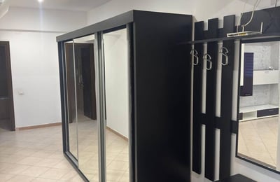 Rent of comfortable two-room apartments, 82 m², Faleză Nord, Constanța, Romania