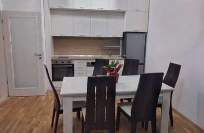 Location d’un appartement de deux pièces dans une résidence fermée, Saint-Constantin-et-Hélène, Varna, Bulgarie