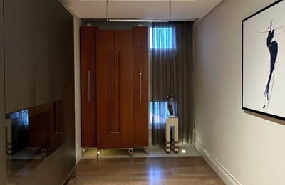 Rent of a luxurious penthouse, 197 m², with a spacious terrace in Banovo Brdo, Belgrade, Serbia